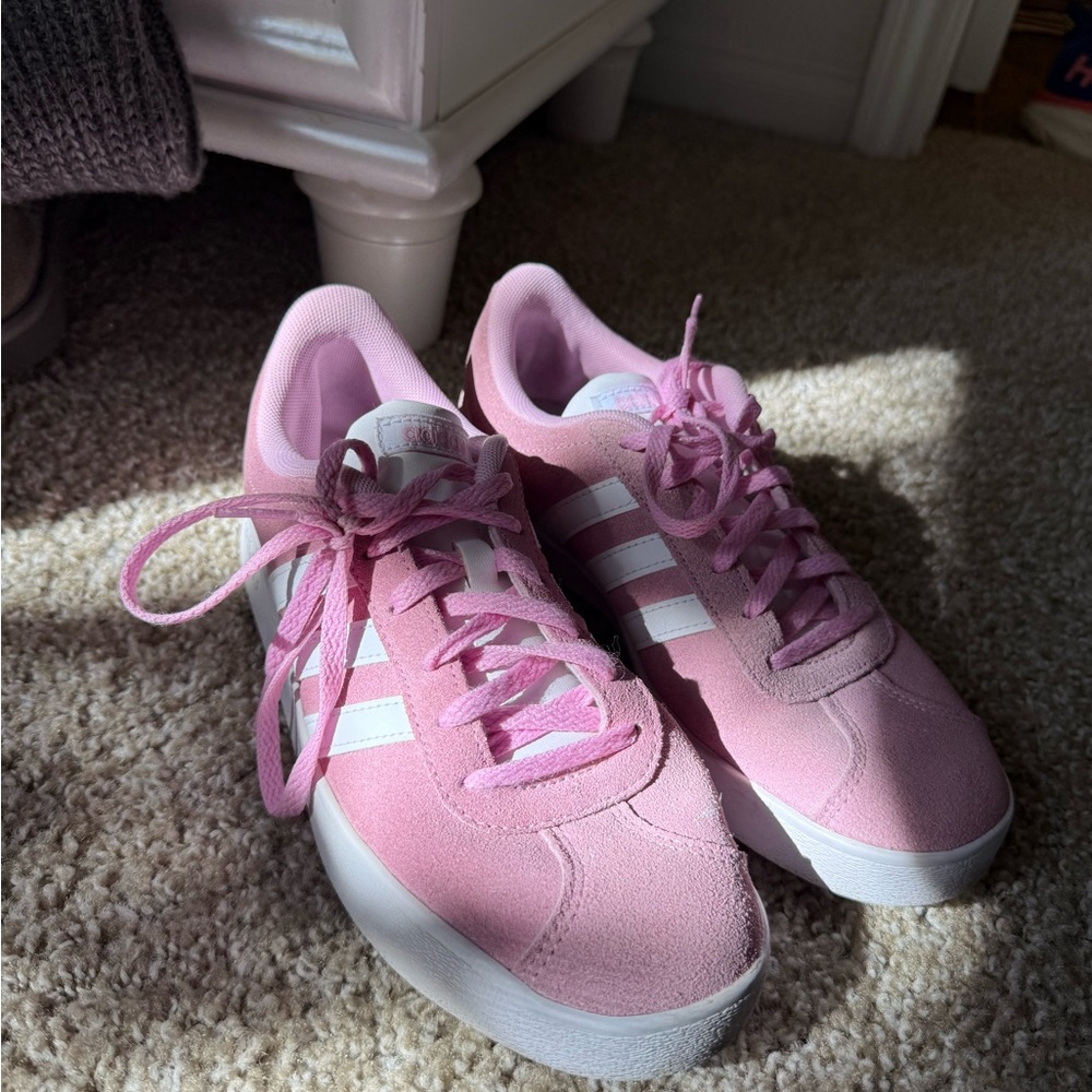 Adidas Suede Pink and White Trainers - Picture 3 of 7